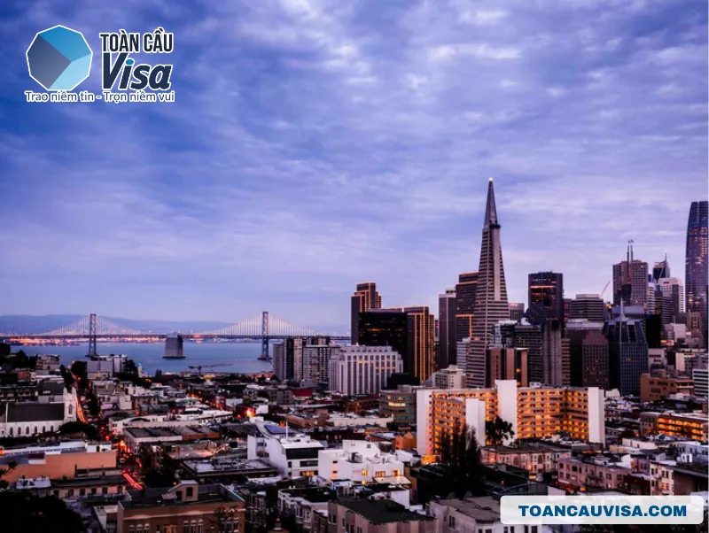 Thành phố San Francisco lúc chạng vạng